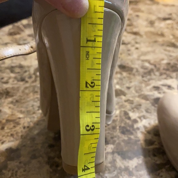 Brand new Beige Patent heels - Picture 9 of 10